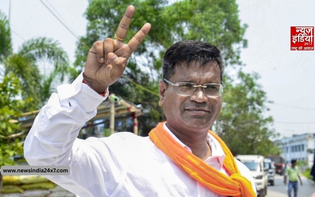 फलता में BJP का बड़ा धमाका! करीब 1 लाख वोटों से जीते देबांग्शु पांडा
